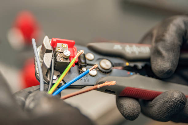 Best Industrial Electrical Services  in Moonachie, NJ